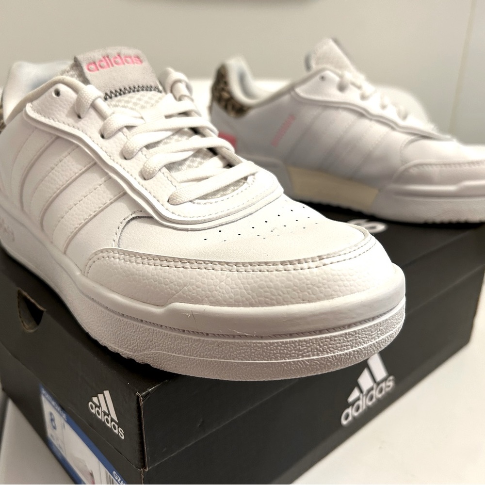 Adidas - Picture 14 of 14